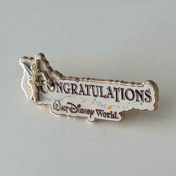 Rare Disney WDW Congratulations Tinker Bell 3D Pin - Picture 6 of 6